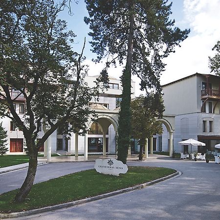 فندق جراند سيراي كونجرس آند سبا يانينة المظهر الخارجي الصورة The main entrance of the hotel