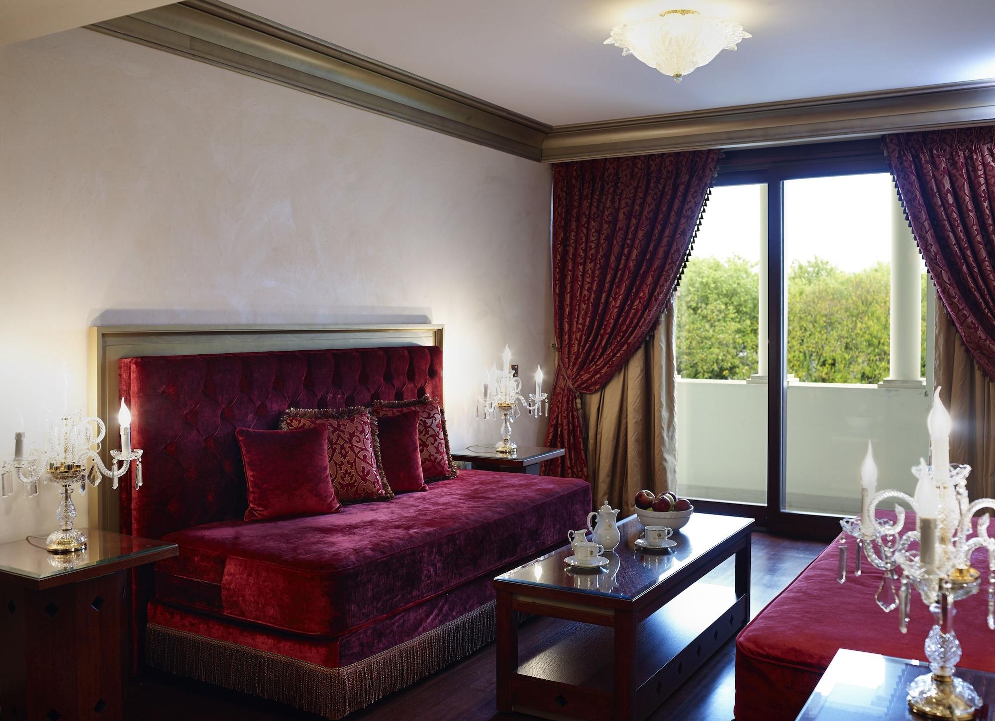 فندق جراند سيراي كونجرس آند سبا يانينة المظهر الخارجي الصورة A suite at the hotel
