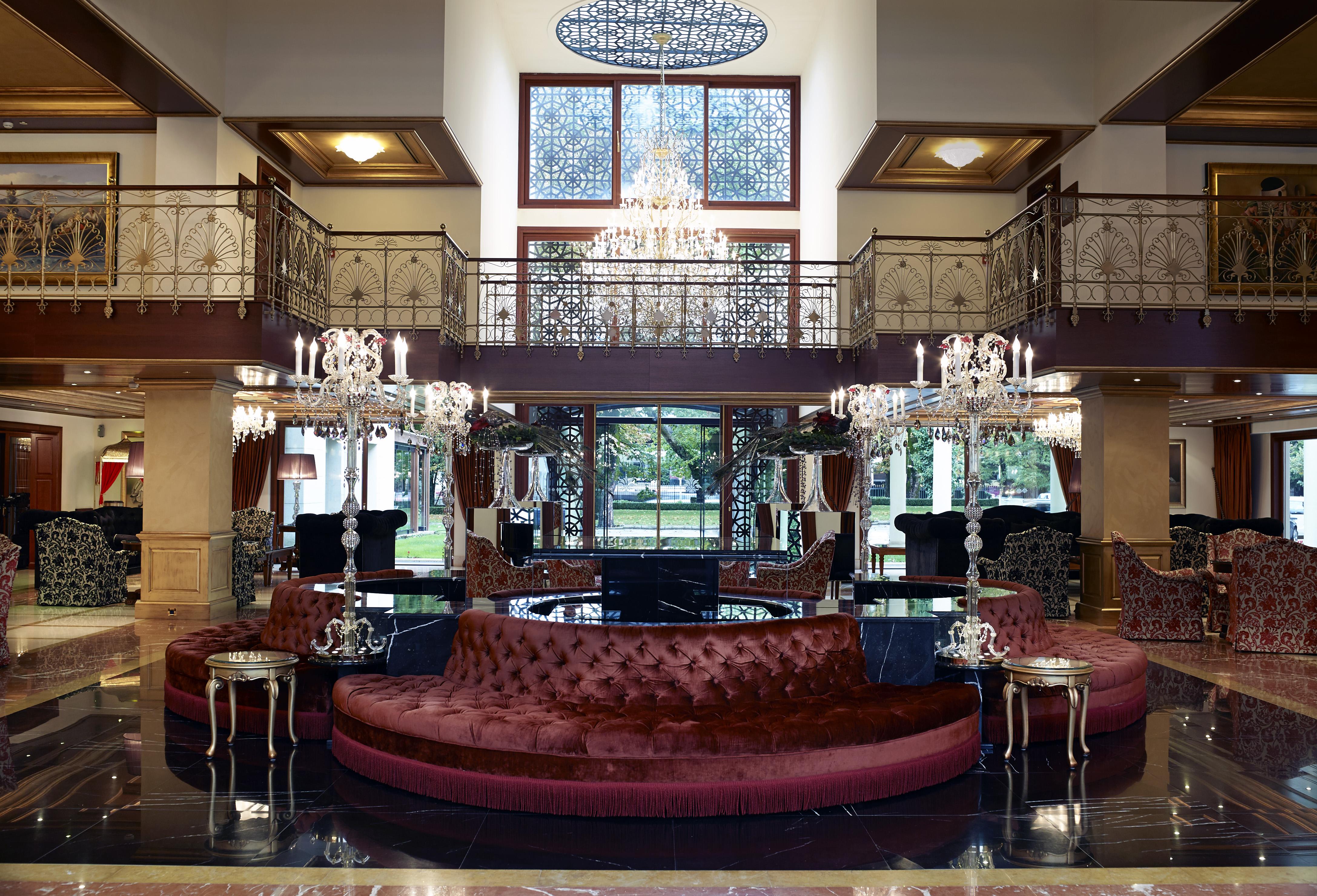 فندق جراند سيراي كونجرس آند سبا يانينة المظهر الخارجي الصورة The lobby of the hotel