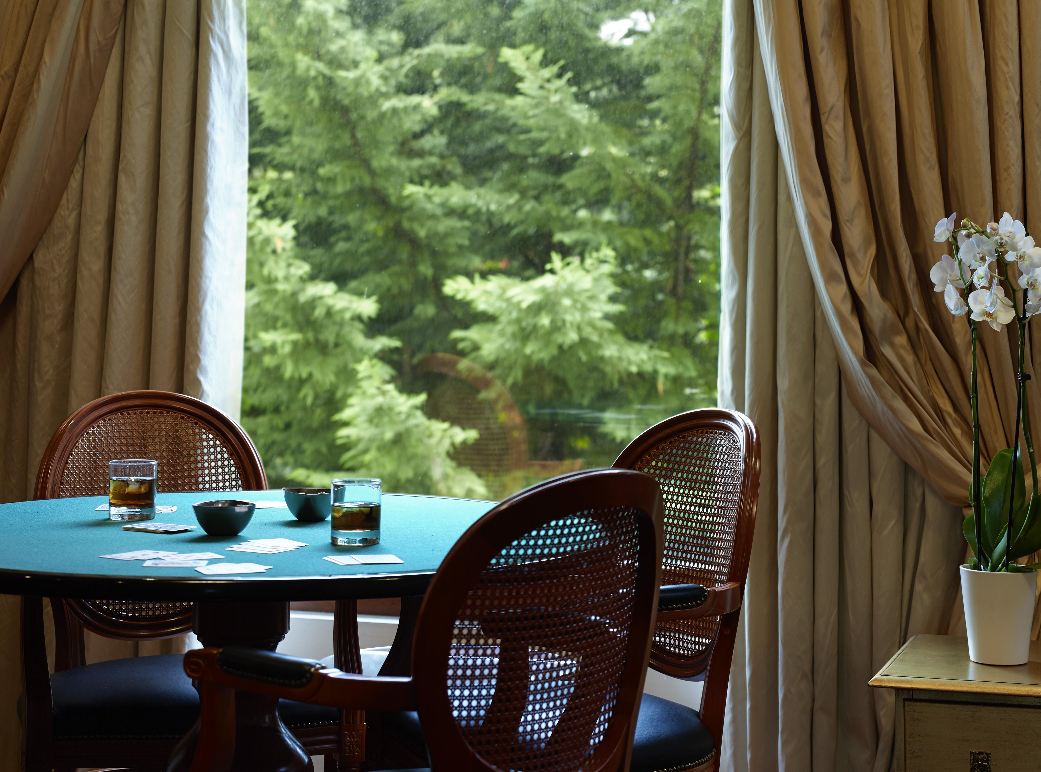 فندق جراند سيراي كونجرس آند سبا يانينة المظهر الخارجي الصورة A view of the garden from the hotel